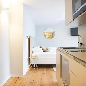 Hotel apartamentowy Blackhome I Contactless Check-in, Wiedeń