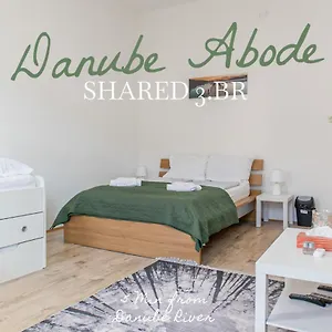 Pensjonat Convenient Shared - Near Danube & Millenium Tower, Wiedeń