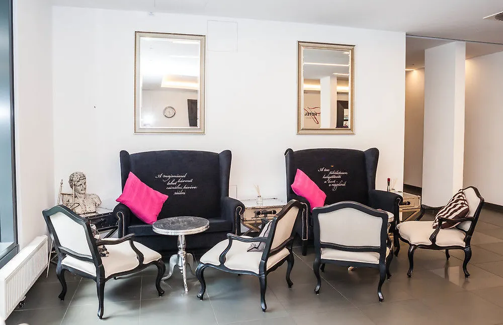 Elaya Hotel Vienna City West 4*,